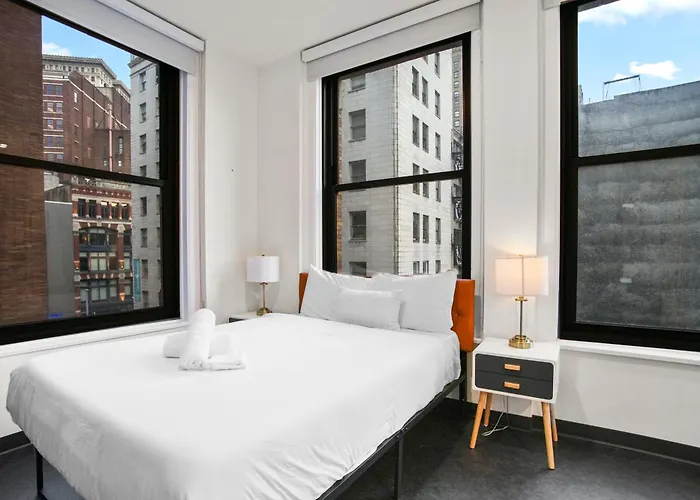 Cozysuites At William *